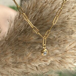 Dainty Drop Bracelet