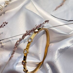 Petite Heart Bracelet