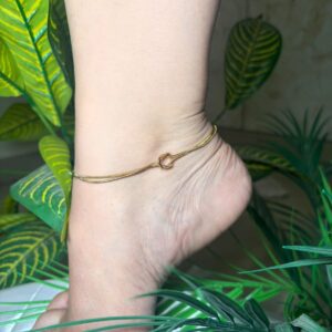 Sleek Wave Anklet