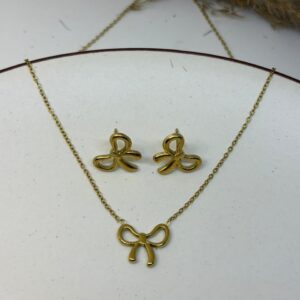Bow Bliss Pendant Set