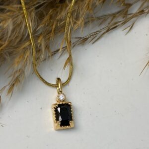 Noir Grace Chain Pendant