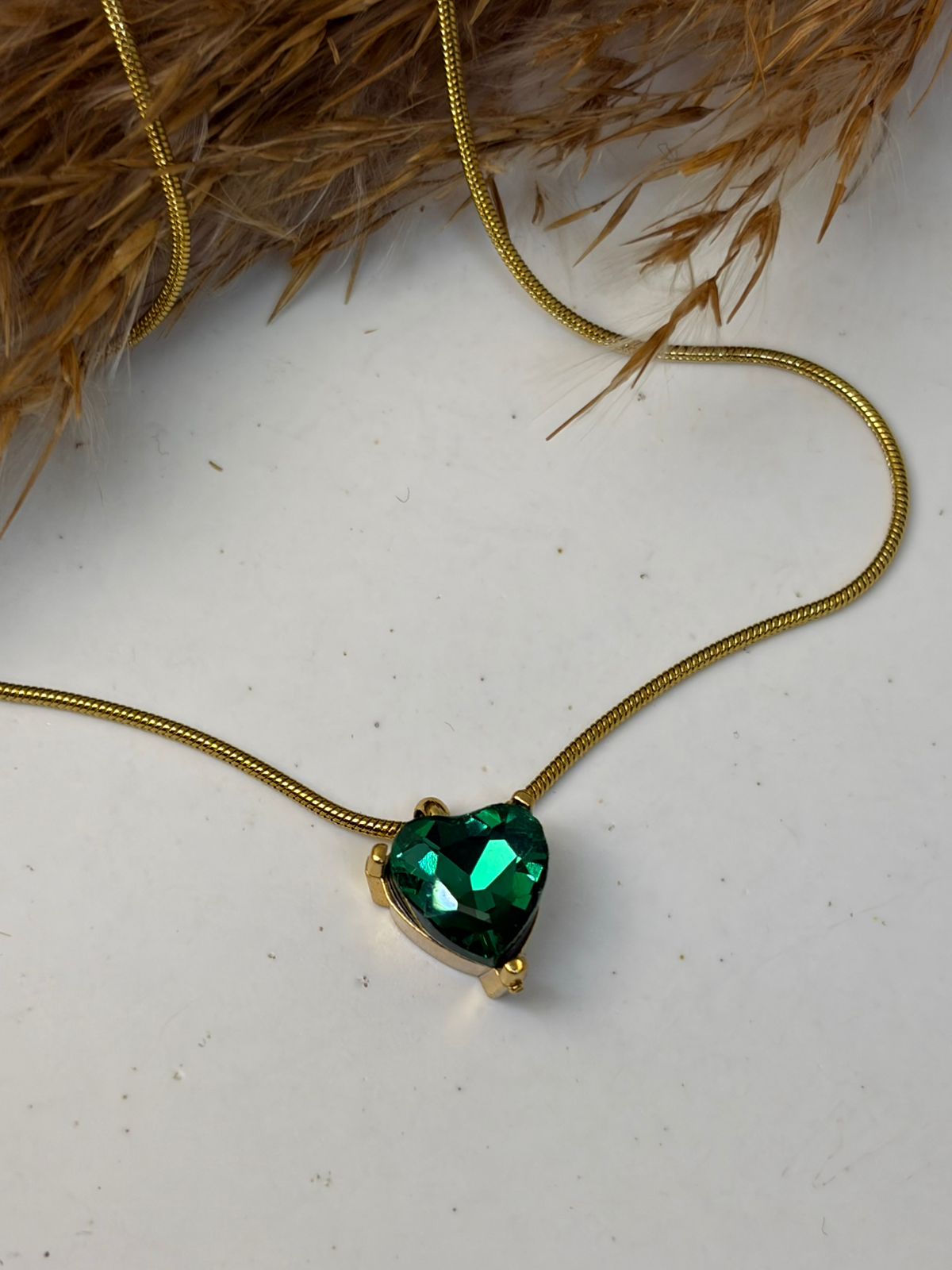 Emerald Glow (Green heart sliderchain pendant) - Image 2