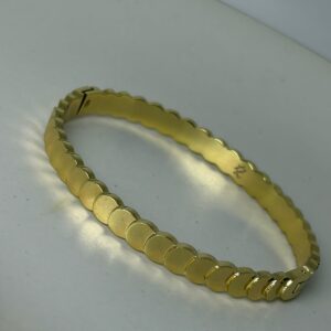 Crystal Ribbed Bangle