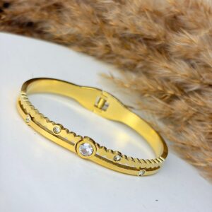 Halo Crystal Bangle