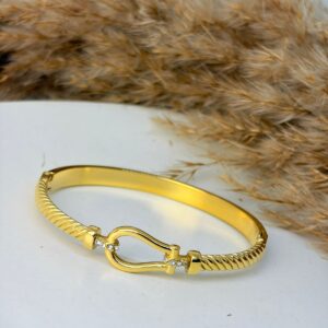 Twisted Knot Bangle