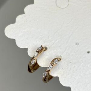 Dainty Crystal Huggies