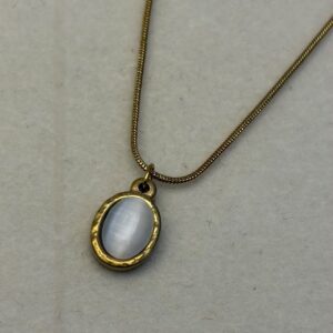 Gray Chain Pendant